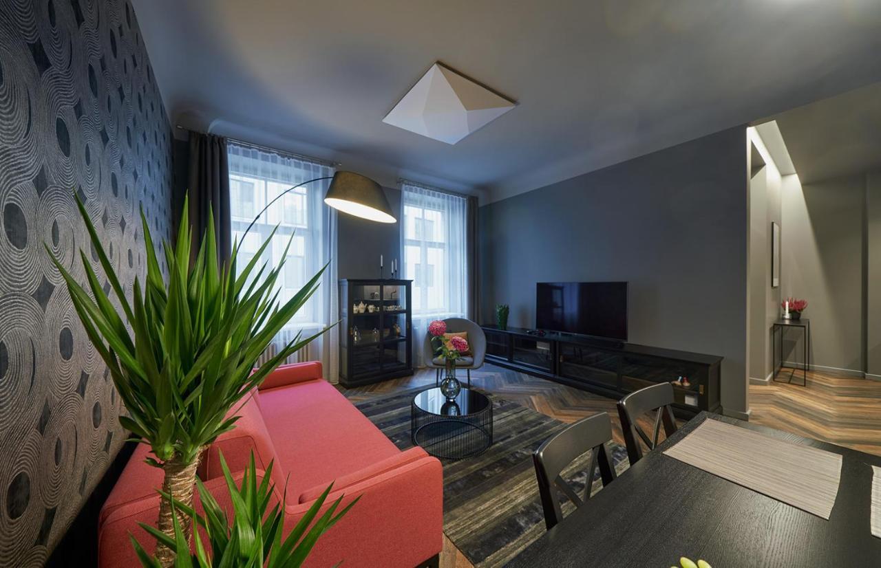 Deco Apartment Riga Bagian luar foto